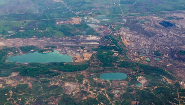 Benarkah pemerintahan Jokowi telah menyelesaikan lubang-lubang tambang yang belum direklamasi?