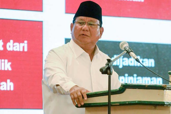 670_446_prabowo-mereka-duduk-duduk-setiap-sore-cari-akal-menipu-rakyat_m_