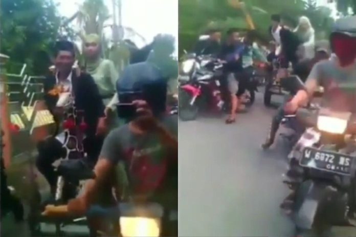 Konvoi-Usai-Ijab-Qabul-Pasangan-Pengantin-ini-Hampir-Nyungsep-Gara-Gara-Tabrak-Motor-696x463