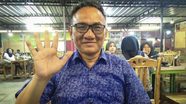 Andi Arief: Aneh, Mudik Dilarang, Tapi Pulangkan WNI yang Ada di Luar