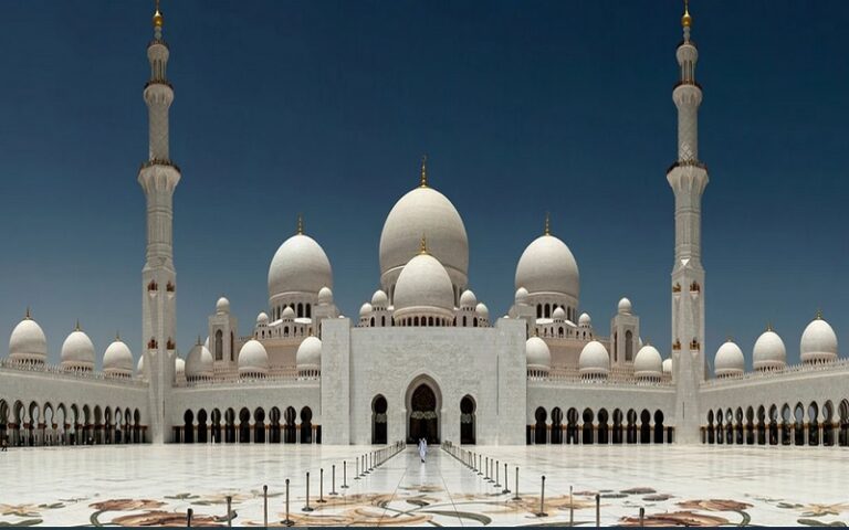 Masjid Mewah Sheikh Zayed1a