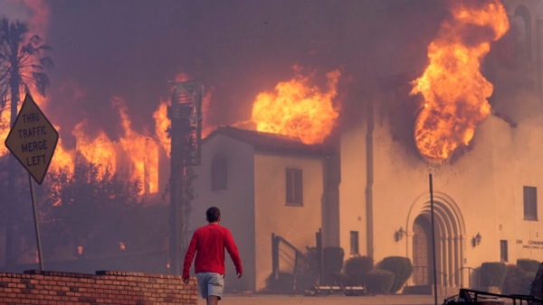 Kebakaran Los Angeles, Pusat Yahudi dan Sinagog Bersejarah Terbakar Habis, Logam Meleleh